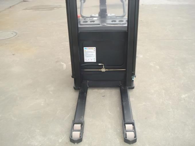 Stand On Electric Stacker Forklift 1 Ton Kapasite Regeneratif Frenleme 4